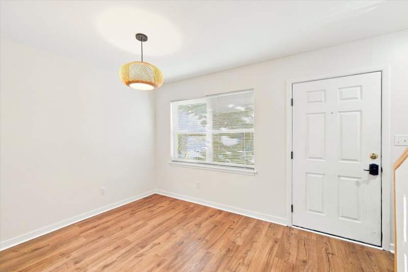 2 bedroom Condominium at 710 N Gadsden, The Lions, Tallahassee — photo 4