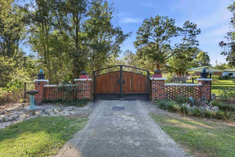3 bedroom Detached at 68 E Hummingbird Lane, Montivilla, Monticello — photo 3