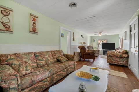 308 NW 10Th Street, Carrabelle FL - photo 20 of 41