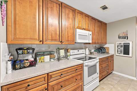 5025 Stoneler Road, Tallahassee FL - photo 12 of 28