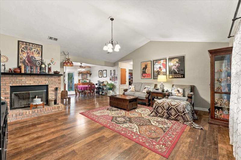 3 bedroom Detached at 5025 Stoneler Road, Lakewood Village, Tallahassee — photo 5