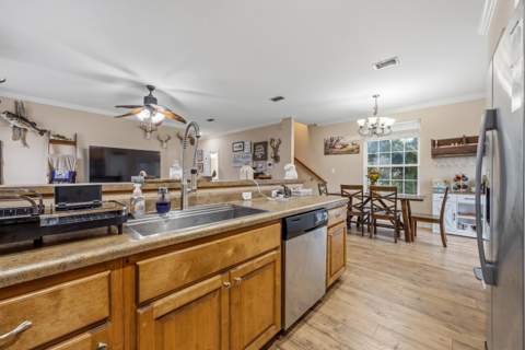 194 Carousel Circle, Crawfordville FL - photo 19 of 43