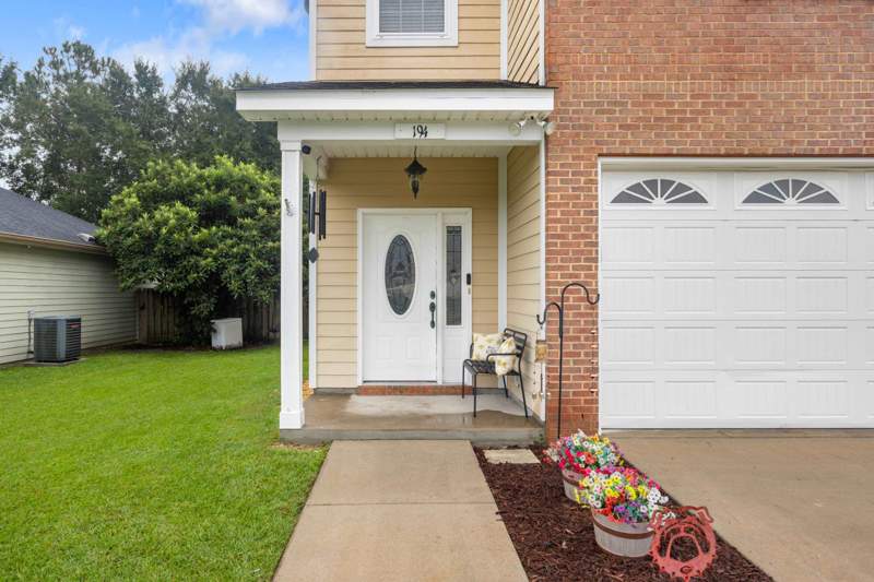 3 bedroom Detached at 194 Carousel Circle, Gardens Of Saralan 1, Crawfordville — photo 5