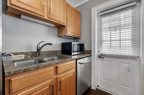 1714 Brush Hill Road, Tallahassee FL - photo 8 of 23