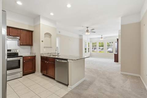 2801 Chancellorsville Drive, Tallahassee FL - photo 11 of 37