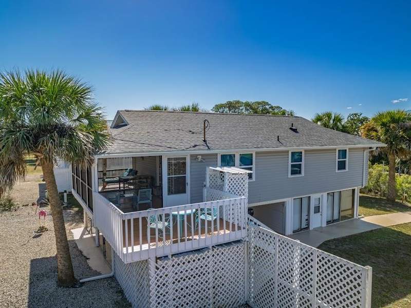 2 bedroom Detached at 32 Sunrise Lane, Panacea Shores, Panacea — photo 2