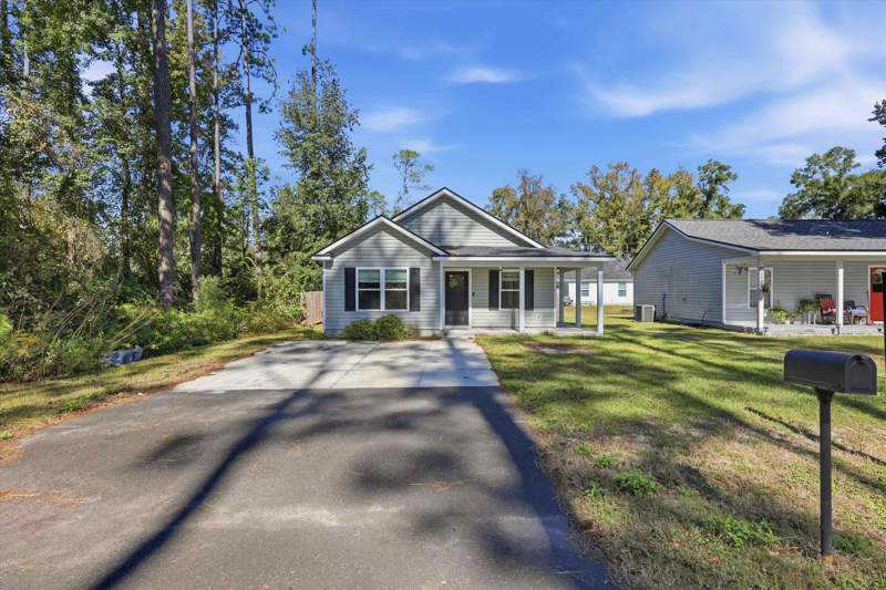 3 bedroom Detached at 8 Naskapi Street, Wakulla Gardens Ut 3, Crawfordville — photo 3