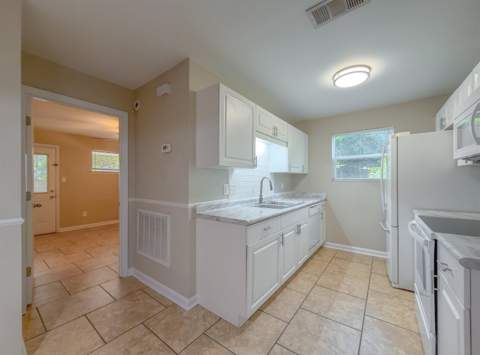 138 S Whetherbine Way, Tallahassee FL - photo 17 of 46