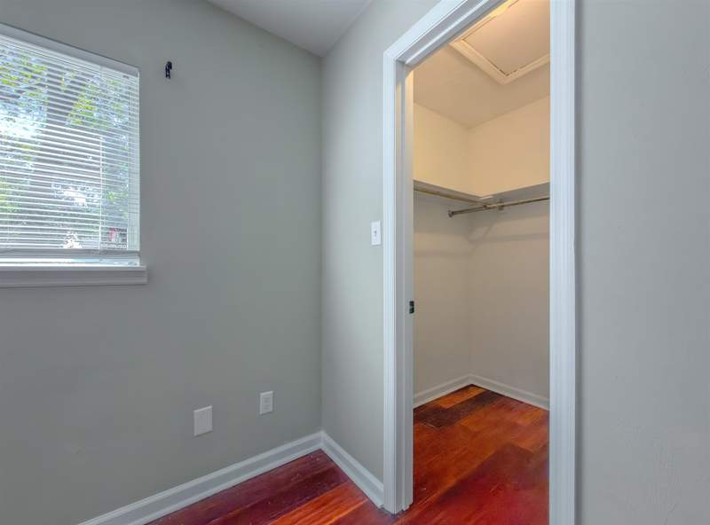 2 bedroom Townhouse at 138 S Whetherbine Way, Tallahassee, Tallahassee — photo 4