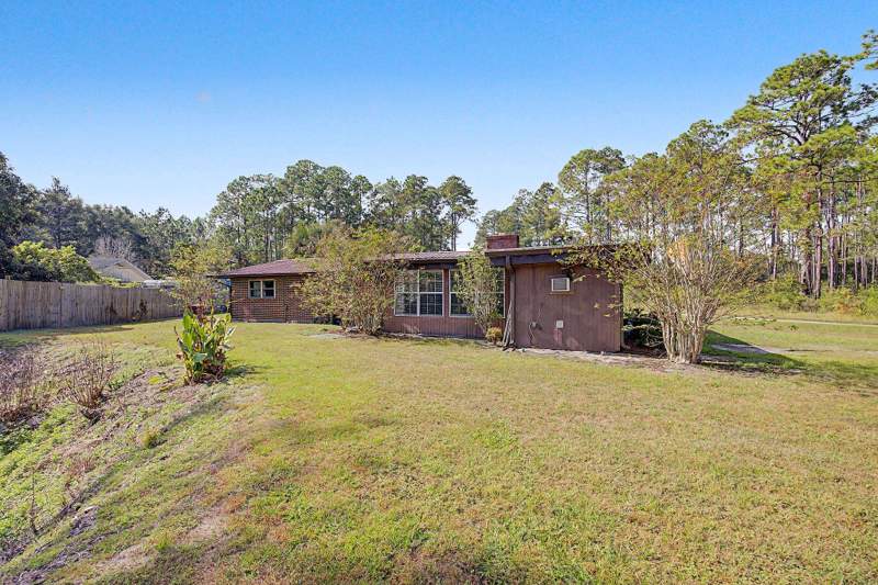 3 bedroom Detached at 10 Mathis Road, Sopchoppy River Sub., Sopchoppy — photo 2