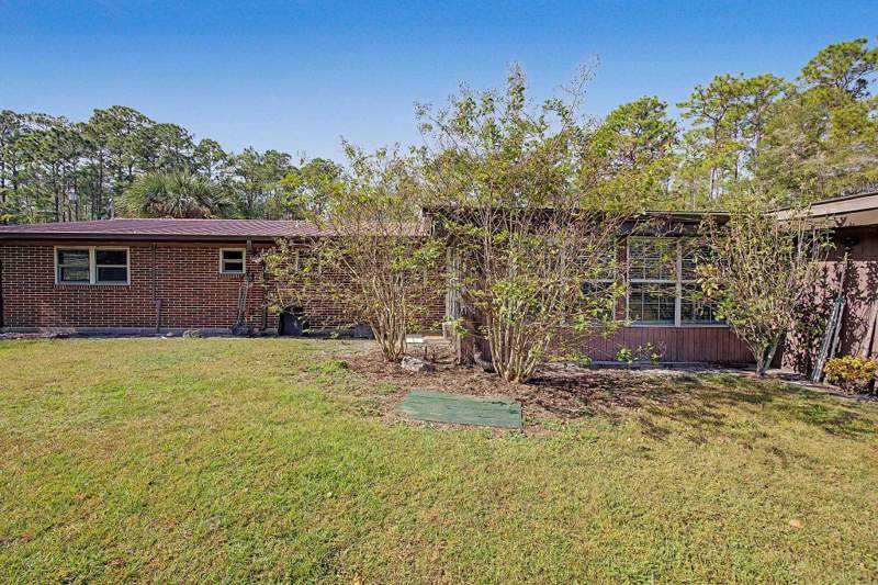 3 bedroom Detached at 10 Mathis Road, Sopchoppy River Sub., Sopchoppy — photo 3