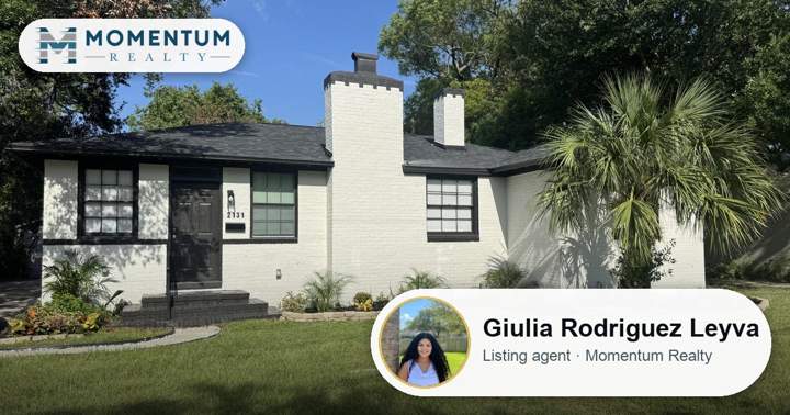 2131 Redfern Road