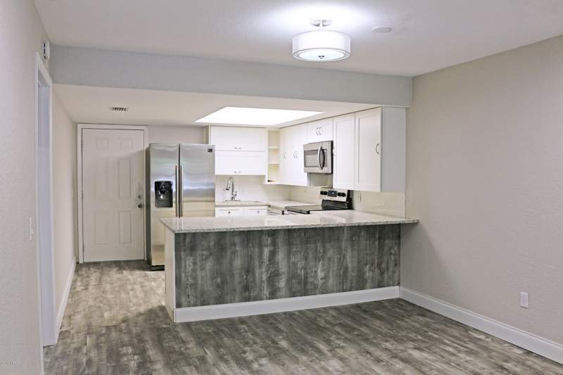 2 bedroom Single Family Residence at 1620 E Espanola Avenue #C, Not In Subdivision, Holly Hill — photo 5