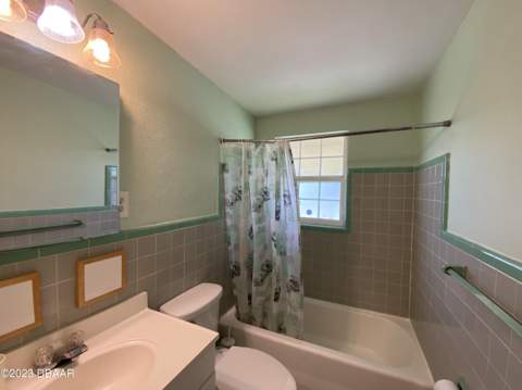 910 Lake Avenue, Edgewater FL - photo 17 of 23