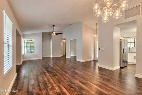 6236 Klondike Drive, Port Orange FL - photo 9 of 30