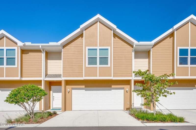 3 bedroom Single Family Residence at 115 Oceans Circle, Oceans 25 Condo, Daytona Beach Shores — photo 2