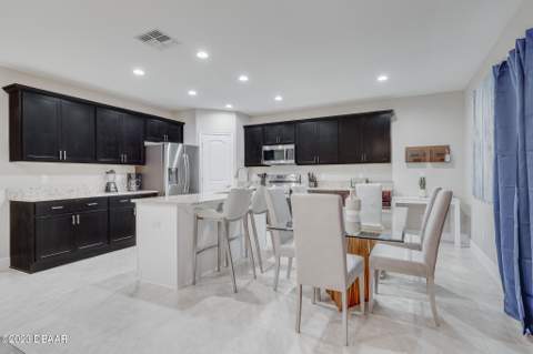115 Oceans Circle, Daytona Beach Shores FL - photo 6 of 30