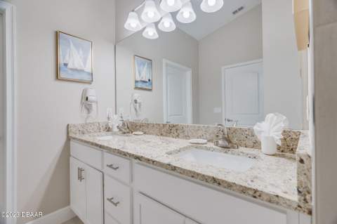 118 Oceans Circle, Daytona Beach Shores FL - photo 12 of 28
