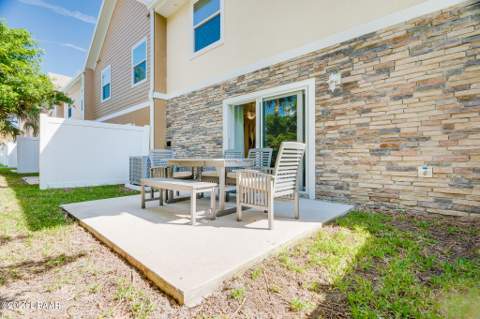 118 Oceans Circle, Daytona Beach Shores FL - photo 24 of 28