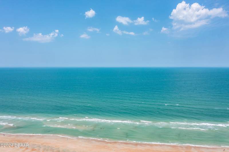 3 bedroom Condominium at 3797 S Atlantic Avenue #404, Dimucci Tower, A Condo, Daytona Beach — photo 2