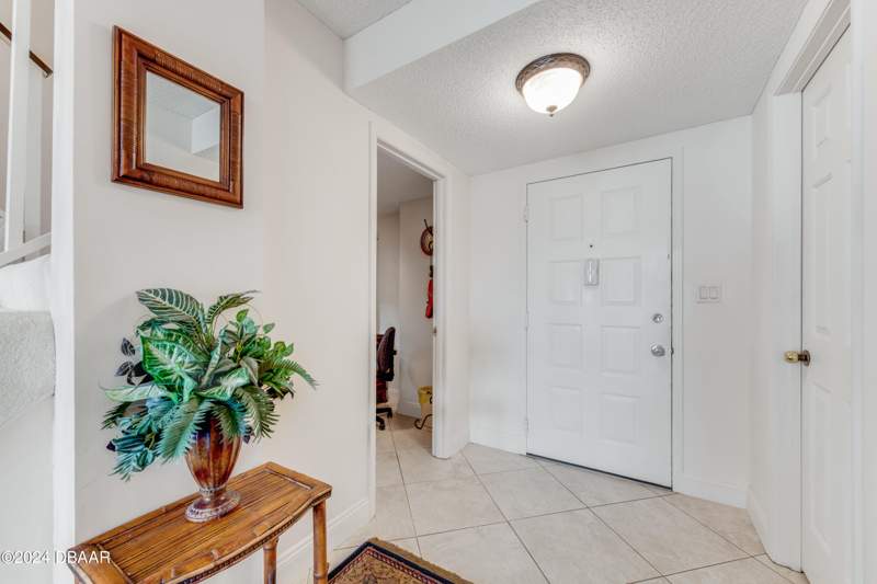 2 bedroom Condominium at 901 S Atlantic Avenue #102, Aliki Atrium Condo, Ormond Beach — photo 3