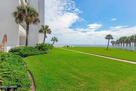 901 S Atlantic Avenue #102, Ormond Beach FL - photo 16 of 46