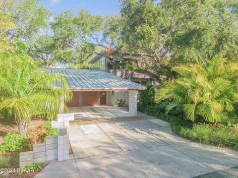 210 Florida Avenue, New Smyrna Beach FL - photo 7 of 76