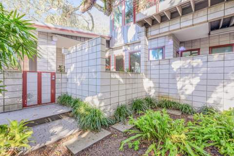 210 Florida Avenue, New Smyrna Beach FL - photo 8 of 76