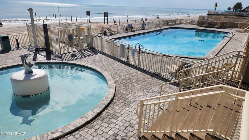 0 bedroom Condotel at 219 S Atlantic Avenue #108, Daytona Inn Beach Resort Condo, Daytona Beach — photo 3