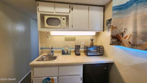 219 S Atlantic Avenue #108, Daytona Beach FL - photo 14 of 52