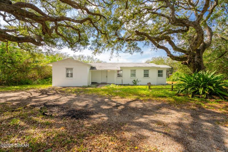 2 bedroom Single Family Residence at 4770 S Peninsula Drive, Inlet Harbor Estates, Ponce Inlet — photo 2