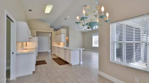 51 Bay Pointe Drive, Ormond Beach FL - photo 13 of 39