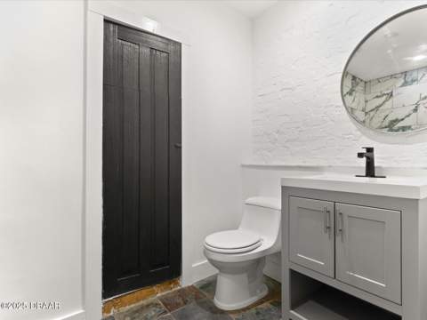 307 S Palmetto Avenue, Daytona Beach FL - photo 22 of 72