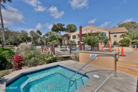 1401 S Palmetto Avenue #109, Daytona Beach FL - photo 6 of 21