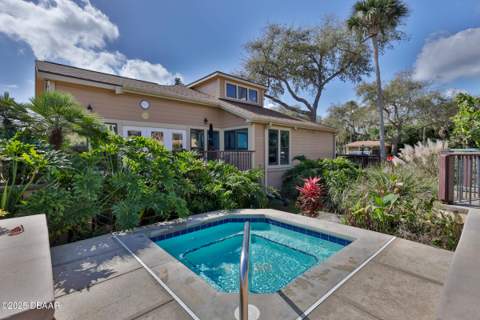 1401 S Palmetto Avenue #109, Daytona Beach FL - photo 7 of 21