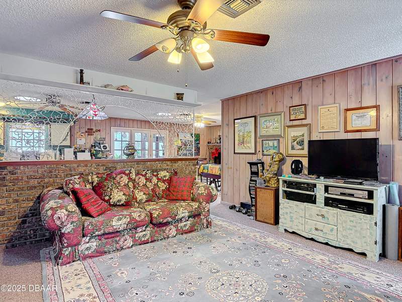 3 bedroom Single Family Residence at 5780 Johnson Lake Road, Not In Subdivision, DeLeon Springs — photo 3