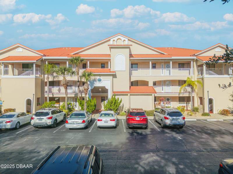 2 bedroom Condominium at 460 Bouchelle Drive #104, Bouchelle Island II, A Condo, New Smyrna Beach — photo 2