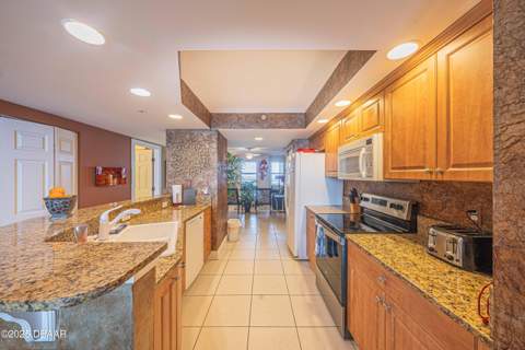 3315 S Atlantic Avenue #1707, Daytona Beach FL - photo 8 of 39