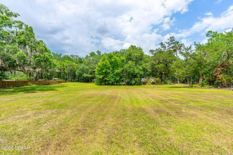 1 bedroom Mobile Home at 849 Terrace Avenue, Not In Subdivision, Daytona Beach — photo 4
