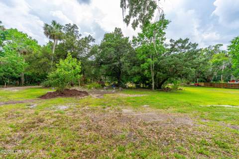 849 Terrace Avenue, Daytona Beach FL - photo 6 of 24