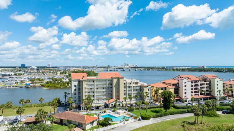 2 bedroom Condominium at 524 Marina Point Drive #5240, Marina Point Condo, Daytona Beach — photo 4
