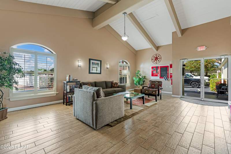 2 bedroom Condominium at 524 Marina Point Drive #5240, Marina Point Condo, Daytona Beach — photo 5
