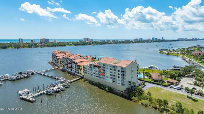 2 bedroom Condominium at 524 Marina Point Drive #5240, Marina Point Condo, Daytona Beach — photo 2