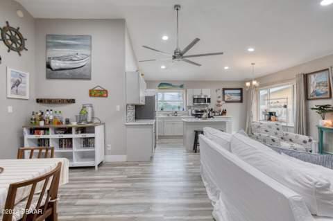 333 Ribault Avenue, Daytona Beach FL - photo 15 of 84