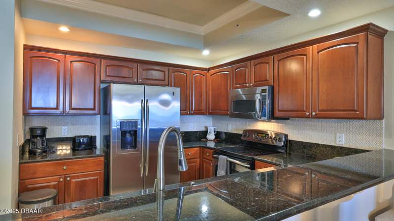 3 bedroom Condominium at 2403 S Atlantic Avenue #605, St Maarten, Daytona Beach — photo 5