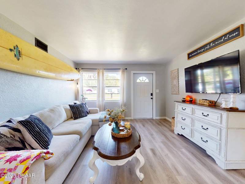 3 bedroom Single Family Residence at 903 Conrad Drive, Islesboro, New Smyrna Beach — photo 4