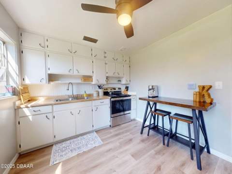 903 Conrad Drive, New Smyrna Beach FL - photo 11 of 47