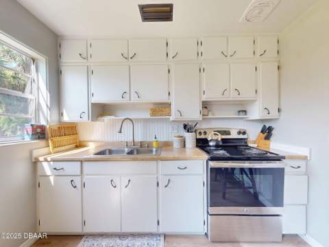 903 Conrad Drive, New Smyrna Beach FL - photo 13 of 47