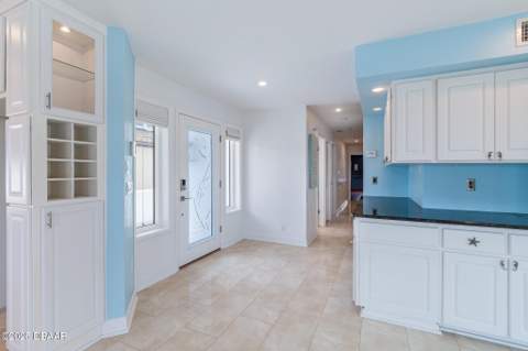 339 Ocean Shore Boulevard, Ormond Beach FL - photo 7 of 88