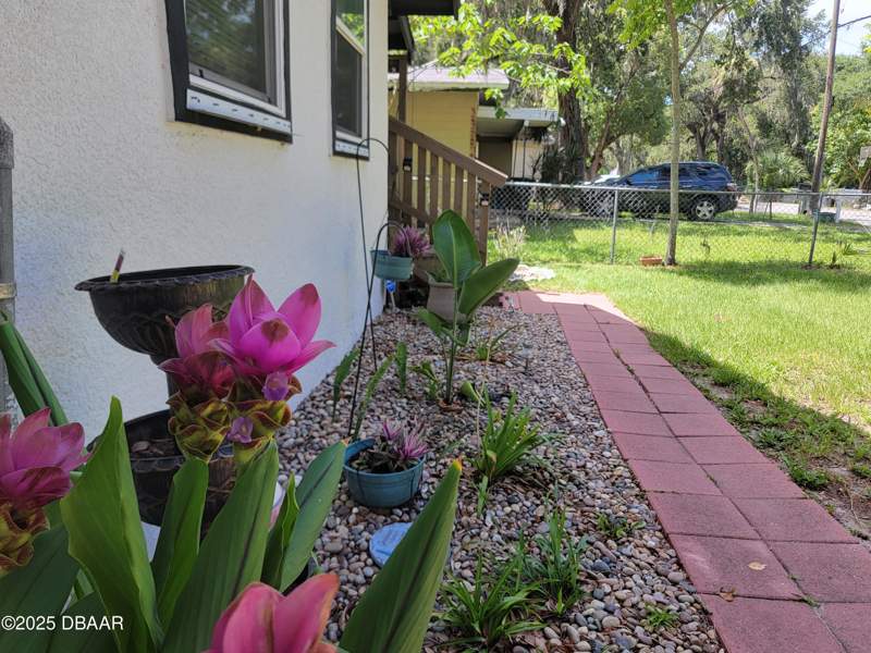 3 bedroom Single Family Residence at 620 Washington Street, Cannons, Daytona Beach — photo 3